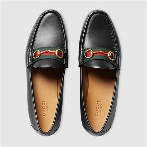 women gucci loafer.